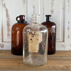 Awesome Rare Vintage Scientific Glass Apparatus Co. Laboratory / Chemistry Bottle With Paper MgCl2 Label & Pyrex Brand Glass