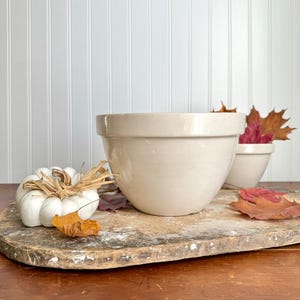 Lovely Large Vintage T.G. Green Ltd. Church Gresley Pudding Basin / Pudding Bowl, Made in England