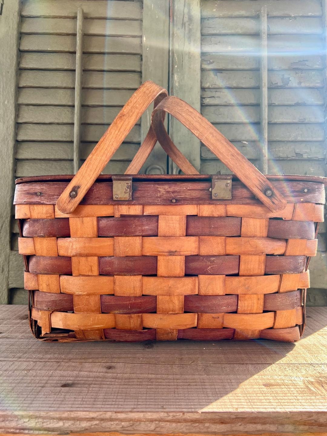 Beautiful Vintage Woven Wood Picnic Basket With Beautiful