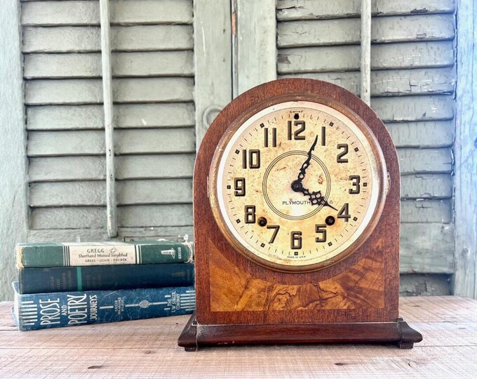 Vintage Plymouth by Seth Thomas 8day Pendulum Mantel Clock