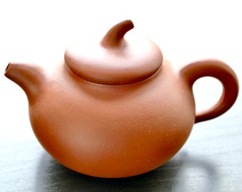Rare Chinese handmade Lifelike Plum flower of yixing zisha Purple clay teapot 