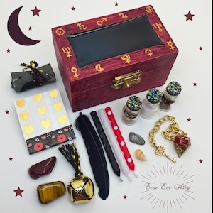 Witchy Vibes Scrying Travel Altar Czarny i czerwony Goth Estetyczny Gładki Czarny Żywica Top Witchcraft Box Dark Academia Scry Lustro Zestaw Wahadło