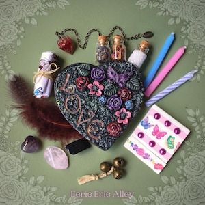 Fairy Garden Reisealtar Dark Fae Mini Alter Handbemalte Hexerei Box Natürlich Witchy Vibes Pagan Pocket Schrein Green Witch OOAK Witchery