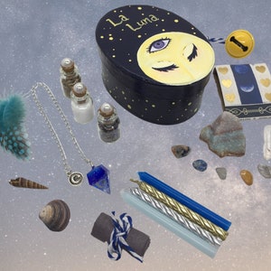 Mini Reisealtar - Mond Hexen Taschenalter; Drittes Auge Dark Witchy Vibes La Lune Witchcraft Occult Artwork Traditionelles Hexenset