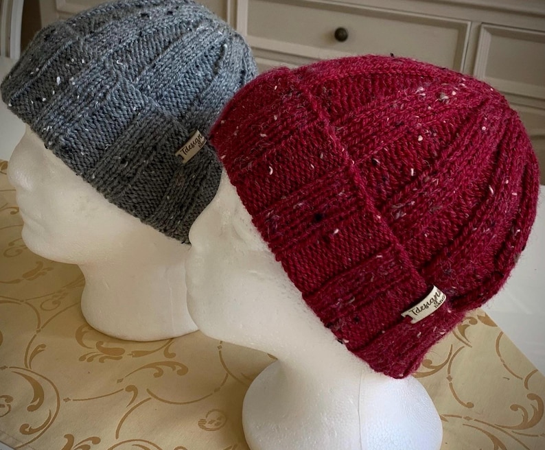 Beanie Mütze aus Wolltweed. Handgestrickt. Passend für Männer oder Frauen. Wolle Tweedgarn. Sehr dehnbar für jede Kopfgröße. Warm und behält Form gut. Bild 3