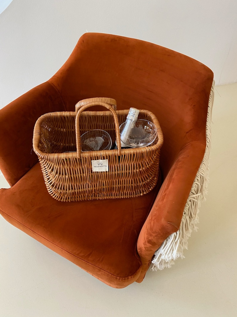 Handmade willow basket set of 2 with linen bag Picnic big rattan straw beach bag image 3