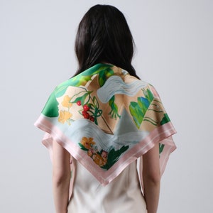 Designer tie back kerchief Large silk hair handbag 60s scarf Triangle headscarf Ukrainian Women inspired Abstract print image 3