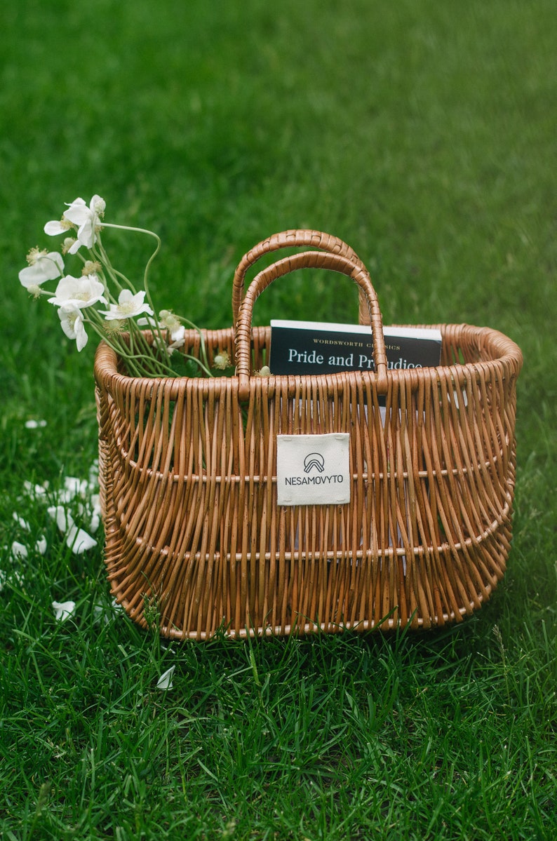 Handmade willow basket set of 2 with linen bag Picnic big rattan straw beach bag image 9