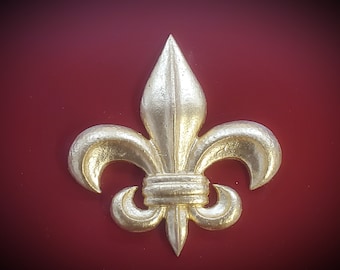fleur de lis dorado