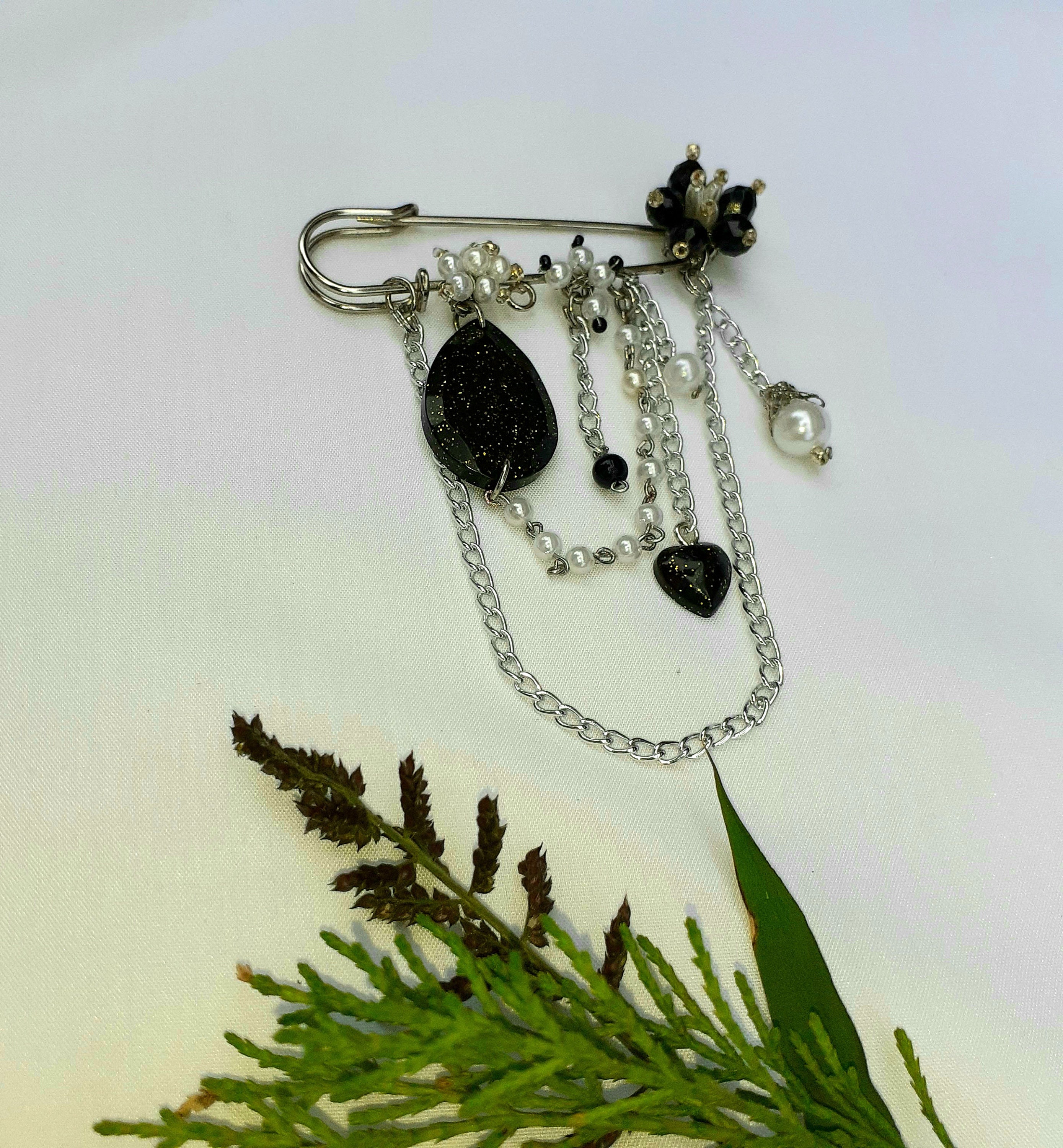 The safety pin jewelry decoration Etsy