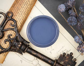 Yankee Blue 16oz and 32oz | Dixie Belle Chalk Mineral Paint | No VOC | Chalk Paint for Furniture | Water Based Paint | 16oz and 32oz