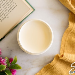 Sun Kissed 16oz  | Silk All-In-One Paint | Dixie Belle Paint Company | 16oz