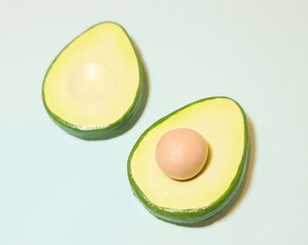 Minimalist Avocado Magnet | Set of 2 | 100% Handmade | Perfect Gift | Housewarming | House Decor | Paper Clay Refrigerator Magnet