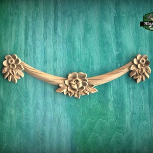 Blossom Elegance Wooden Swag, Carved Wood Aiguillette for Fireplace Mantel, 1pc, Home Wall Embellishments, Furniture Carving, Wood Onlay