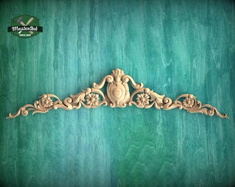 Classic Flourishes: Carved Wooden Onlay with Floral Elegance for Timeless Style, 1pc, Unpainted, Floral Medallion Onlay, Carved Scrollwork
