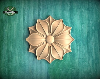 Wooden Rosette – Eight-Petal Floral Carving with Smooth Relief