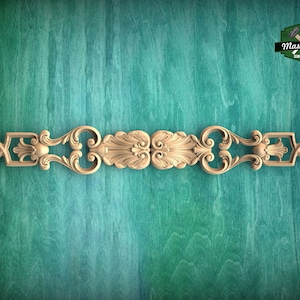 Elegant Carved Wooden Appliqué - 1 piece, Baroque Style Furniture Embellishment