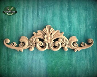 Baroque Scroll Pediment – Elegant Wall Accent