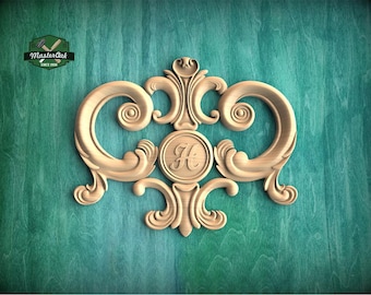 Personalized Regal Elegance: Ornamental Wooden Crest Applique, 1pc, Unpainted, Decorative Wood Trim, Wood Carved Applique Onlay