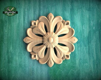 Carved Wooden Rosette – Classic Floral Ornament with Deep Relief