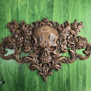 Baroque Reaper's Crest , 1pc, Horizontal wooden floral center onlay with skull, horizontal decor, carved decoration of wood, wooden onlay