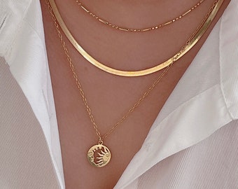 Gold Sonne und Mond Halskette, Himmlische Halskette, Brautjungfern Halskette, Goldmünze Himmlische Halskette, 18k Gold Filled Halskette, Sonne Mond Münze