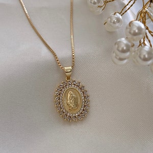 Collar Virgen María, Collar Madre María, Collar Religioso, Collar Virgen de Guadalupe, Collar Relleno de Oro de 18k, Collar de Boda