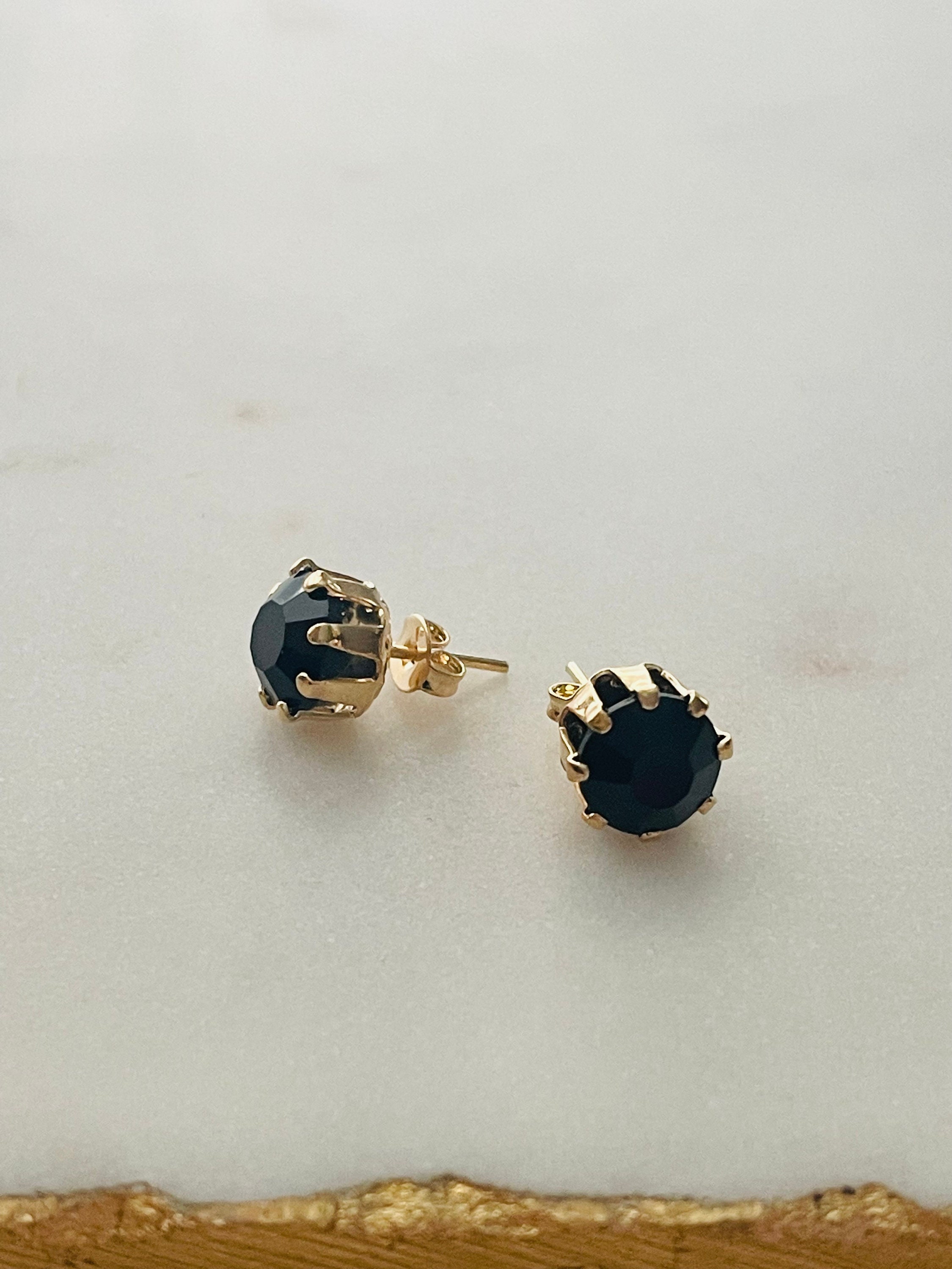 ジルコンスタッドピアス、日常使いのジュエリー、ミニマリストピアス 