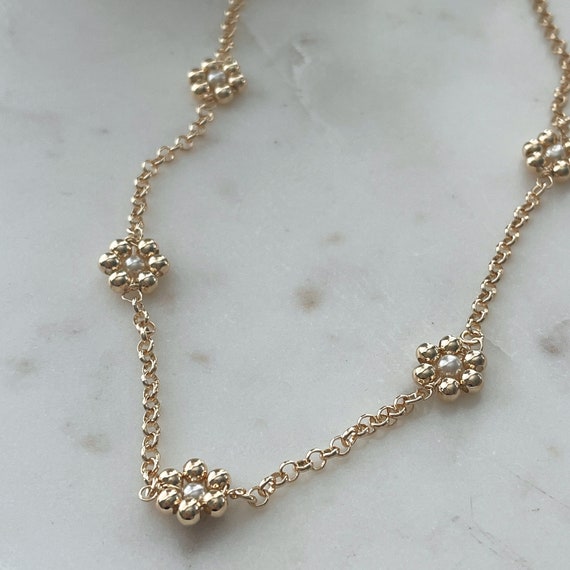 18k Gold Filled Chain Necklace, Flower Chain, Flower Necklace, Delicate Chain, Everyday Necklace, Hypoallergenic, Giftforwomen
