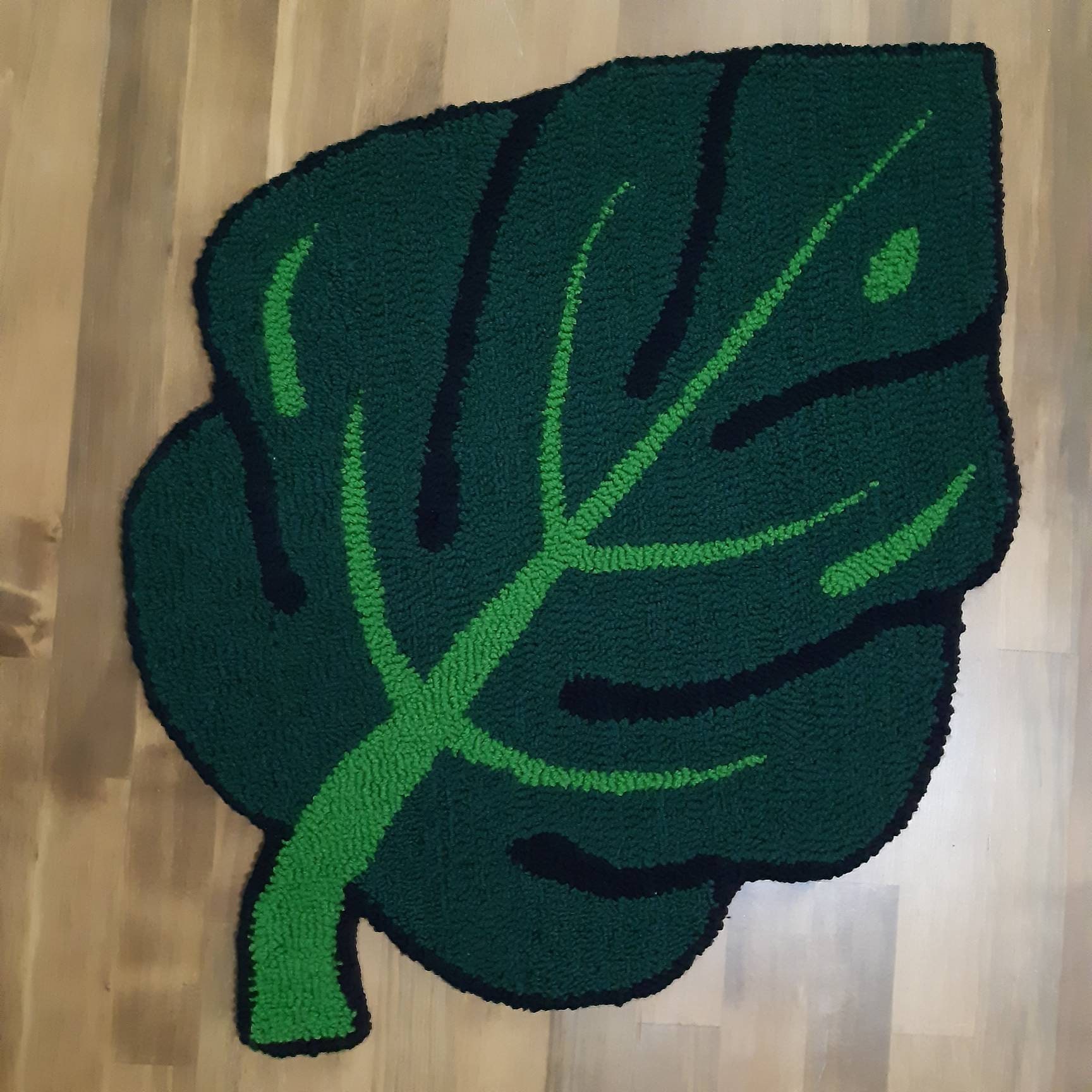 Handmade leaf rug Etsy