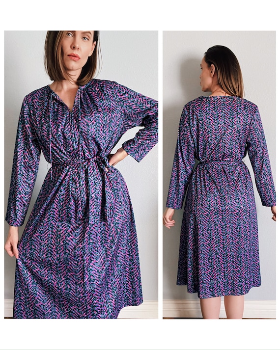Vintage 1970s “British Lady” Purple Zig Zag Dress