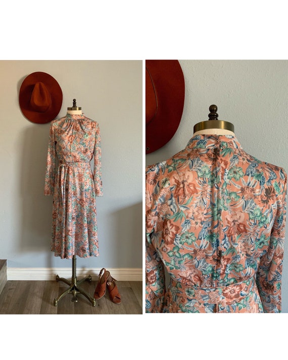 Vintage 1970’s Rose Colored Floral Dress