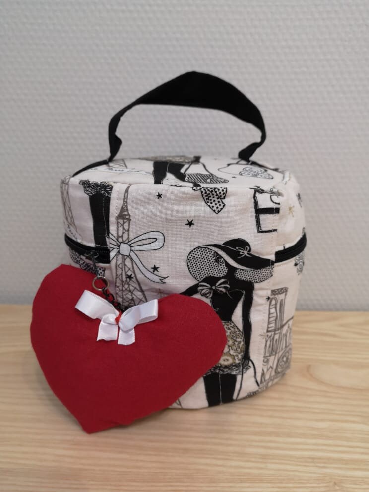 st Valentin Vanity Rond