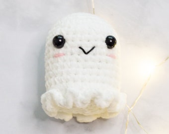 Amigurumi Ghost, Crochet Ghost, Crochet Plushie, Halloween Plush, Cute Crochet, Cute Ghost Plushie, Spooky Amigurumi, Ghost Plush, Soft Toy