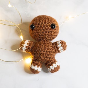 Crochet Gingerbread Man Pattern, Christmas Crochet Pattern, Christmas Crochet, Cute Crochet Pattern, Crochet Plush, Winter Crochet Pattern
