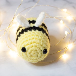 Bee Crochet Pattern, Easy Crochet Pattern, Crochet Bee, Bee Plushie, Bumblebee Amigurumi, Cute Crochet Pattern, Plushie Pattern, Cute Bee image 1