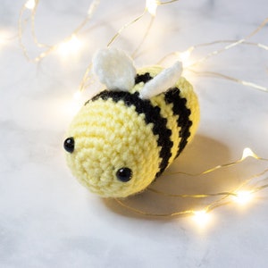 Crochet Bee, Bee Plush, Bee Stuffed Animal, Bumblebee Plush, Honey Bee, Bumble Bee, Black and Yellow Plush, Small Crochet Bee, Amigurumi