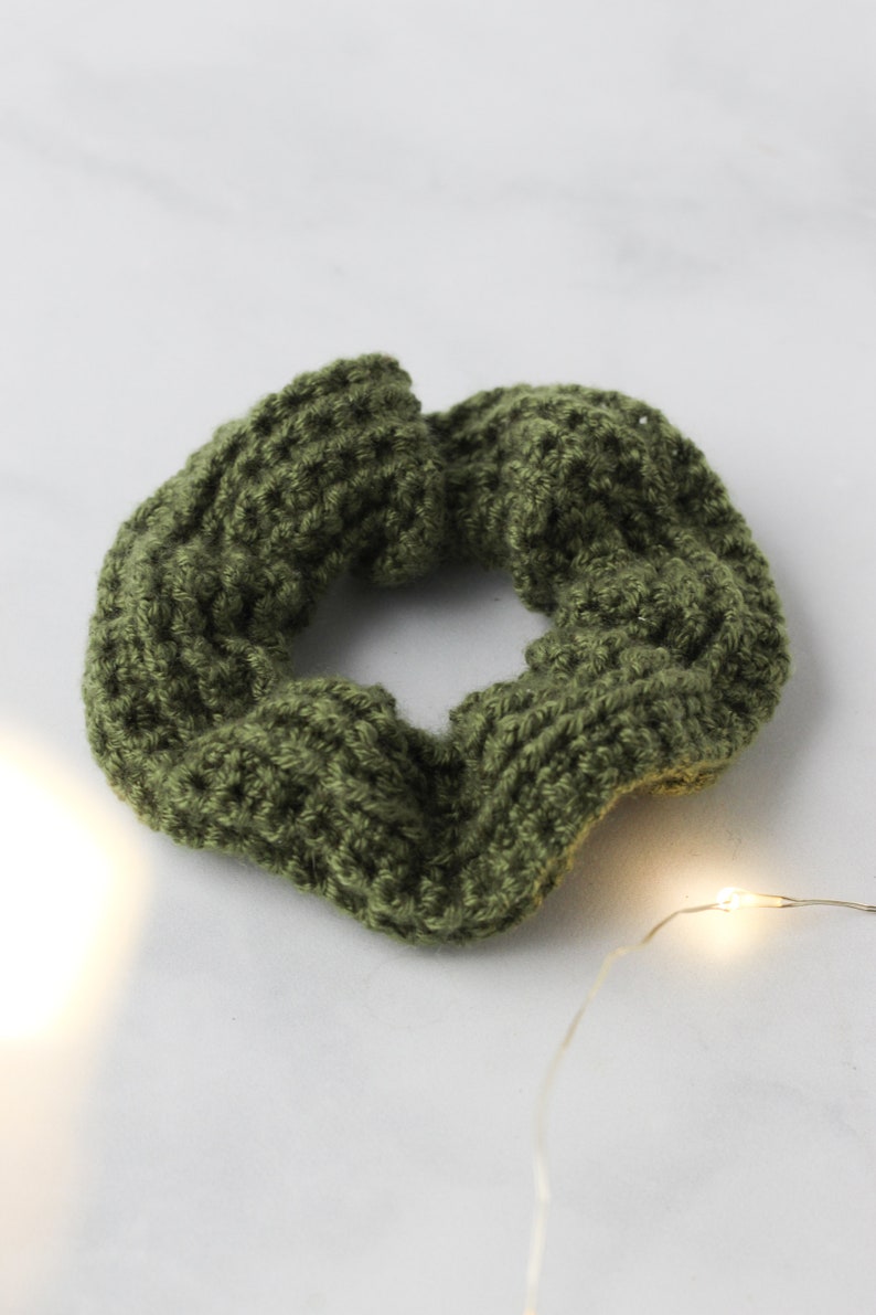Rib Crochet Scrunchie Pattern, PDF download, Printable Crochet Pattern image 1