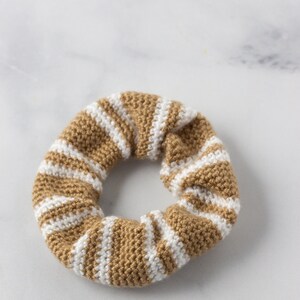 Striped Single Crochet Scrunchie Pattern, PDF Download Scrunchie Pattern, Printable Crochet Pattern, Tan and White Scrunchie Tutorial image 8