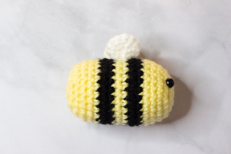 Bee Crochet Pattern, Easy Crochet Pattern, Crochet Bee, Bee Plushie, Bumblebee Amigurumi, Cute Crochet Pattern, Plushie Pattern, Cute Bee image 3