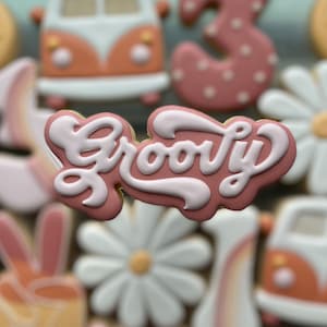 Groovy Word Plaque Cookie Cutter - Retro  Lettering - Perfect for 70s, Retro, Hippie Sets - Cutter for Dough, Clay, and More (#CCK522)