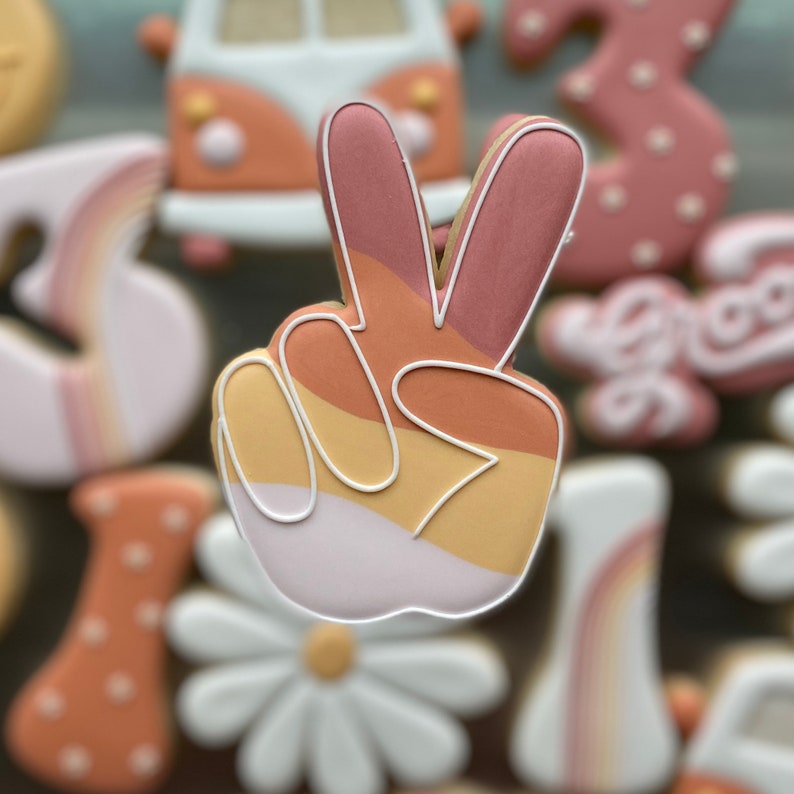 Peace Hand Sign Cookie Cutter Sign Language, Two Fingers Cutter for Dough, Fondant, Clay and More CCK327 image 5