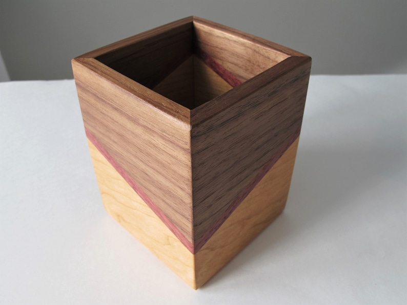 Wooden pen holder, Walnut desk caddy, Wood desk organizer bild 8