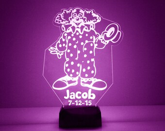 ピエロ、サーカステーマカスタム彫刻子供部屋 LED ナイトライト、パーソナライズ無料、16 色のオプション、リモコン付き、ピエロの装飾