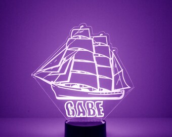 SKPELL Lampade 3D per Bambini barca a vela Illusione Ottica Luce Notturna, Lampada LED da Tavolo Illuminazione Luce di Notte 16 Colori Controllo Tattile Lampada Decorazione da Comodino