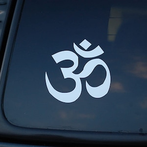 Yoga Om Symbol Sticker Vinyl Decal 4.5&quot; X 4&quot; Choose Color!! Namaste Car Window Laptop IPad (V32)