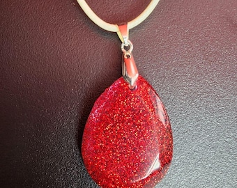 Red Sparkle Faceted Teardrop Resin Necklace