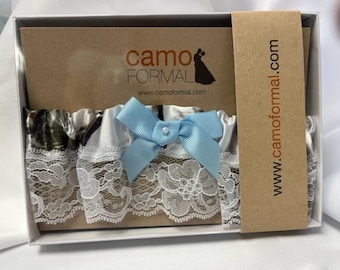 Camo Garter Pearl/Blue Ribbon Boxed