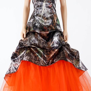 Different Prints Available: Strapless Satin Camo Wedding Gown with Tulle, No Train Bild 5