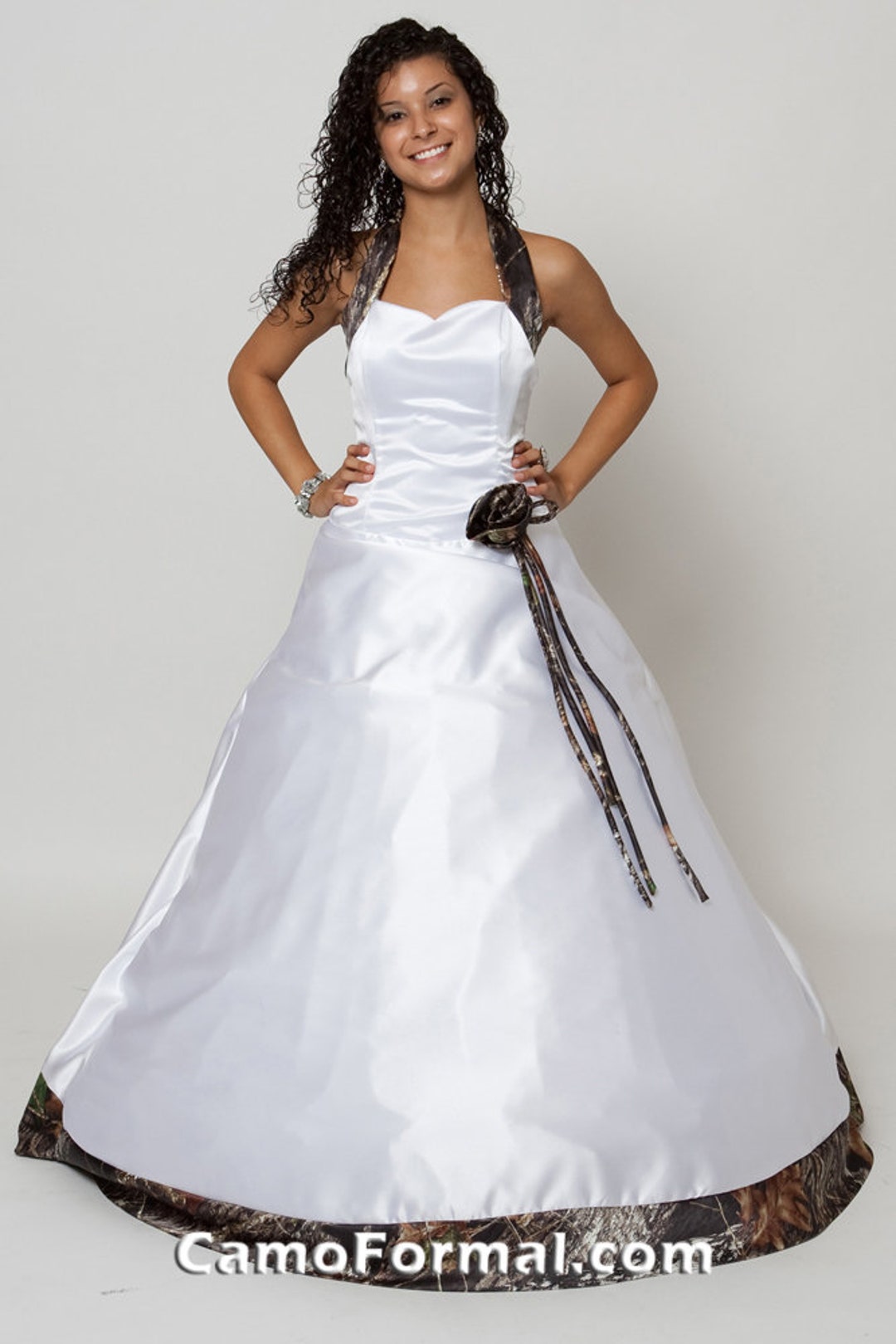 White and Camo Wedding Gown , With Detachable Train, Realtree APG Size 4